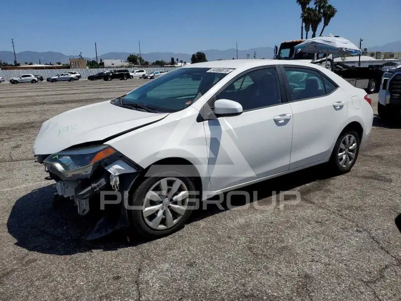 2016 Toyota COROLLA фото