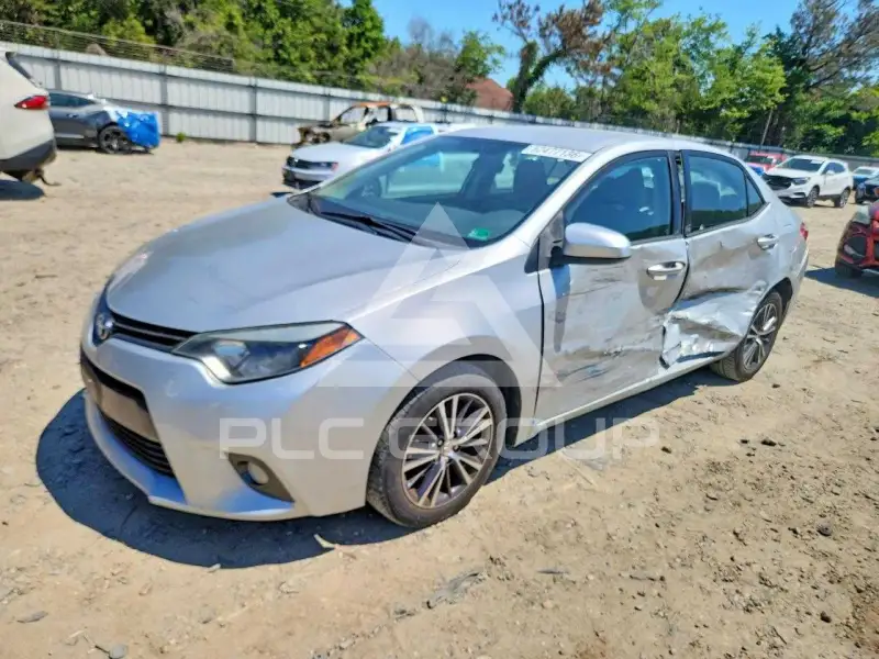 2016 Toyota COROLLA фото
