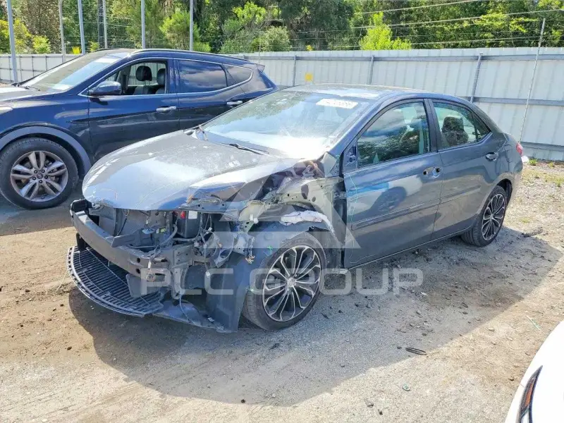 2016 Toyota COROLLA фото