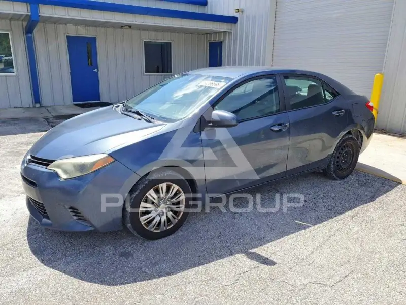 2016 Toyota COROLLA фото