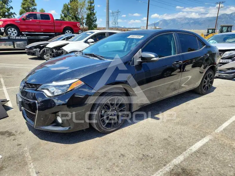 2016 Toyota COROLLA фото