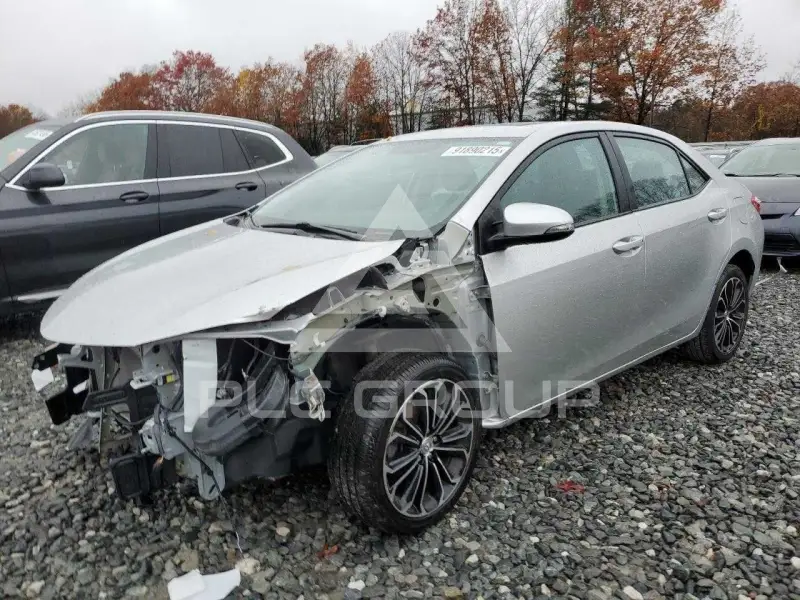 2016 Toyota COROLLA фото