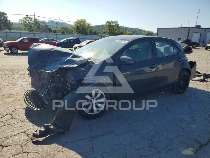 2016 Toyota COROLLA фото