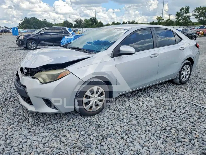 2016 Toyota COROLLA фото
