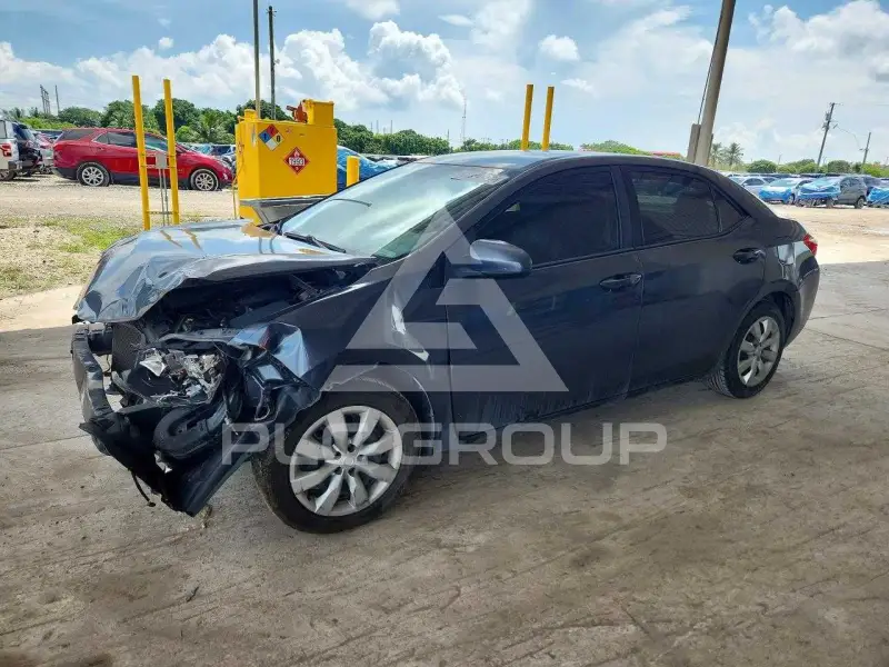 2016 Toyota COROLLA фото