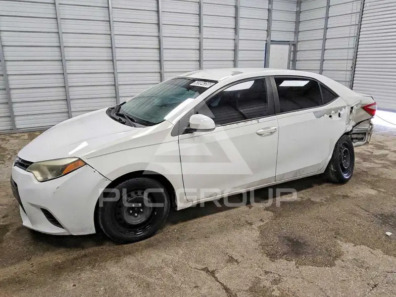 2016 Toyota COROLLA фото