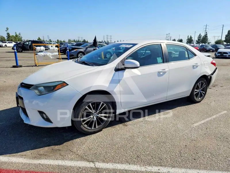 2016 Toyota COROLLA фото