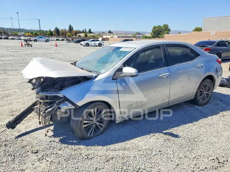 2016 Toyota COROLLA фото