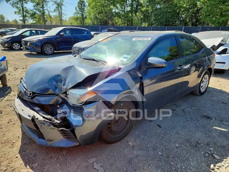 2016 Toyota COROLLA фото