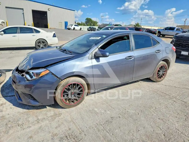 2016 Toyota COROLLA фото