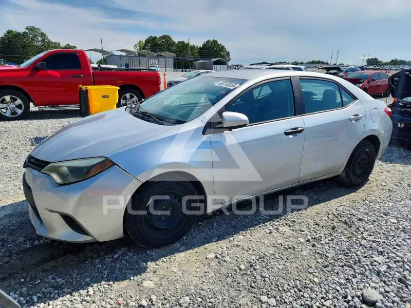 2016 Toyota COROLLA фото
