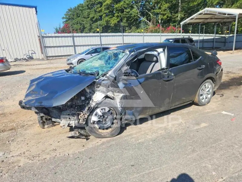 2016 Toyota COROLLA фото