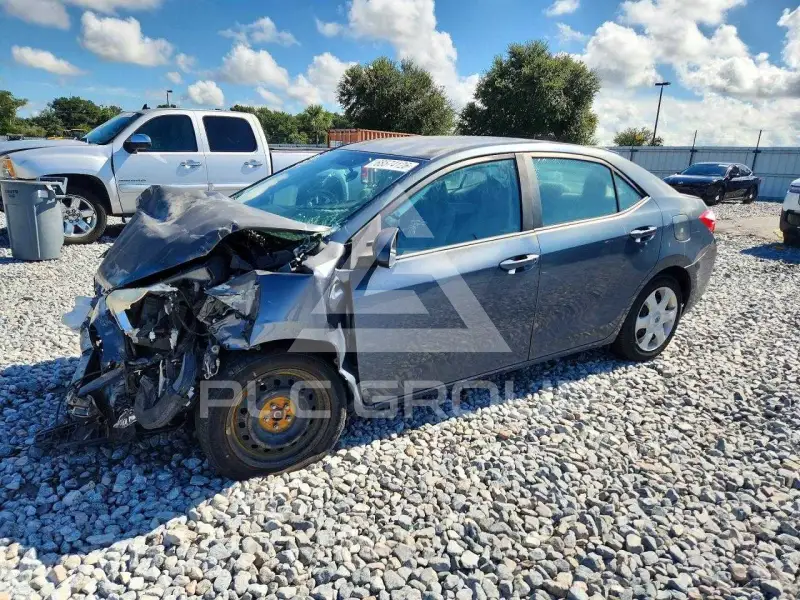 2016 Toyota COROLLA фото