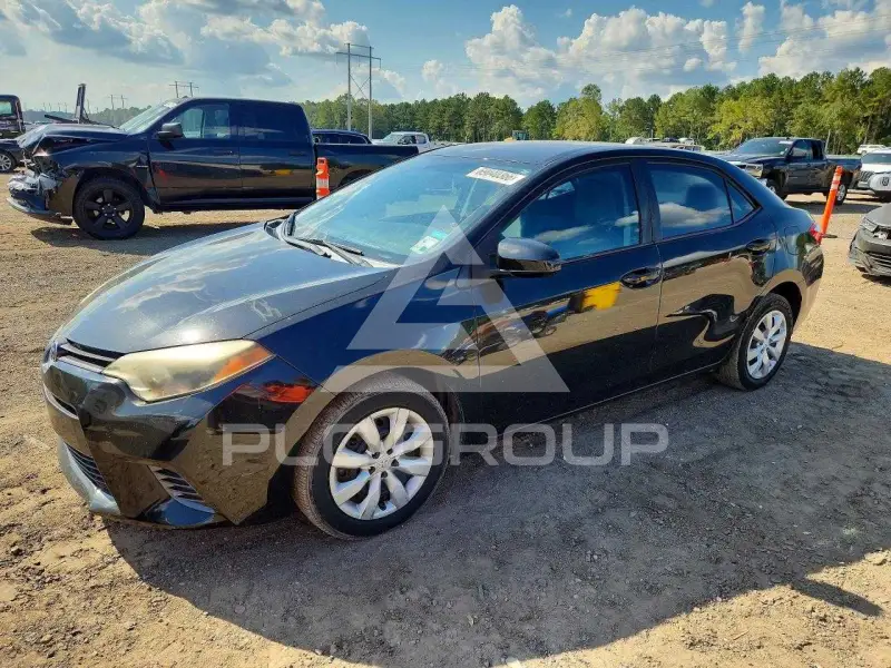 2016 Toyota COROLLA фото