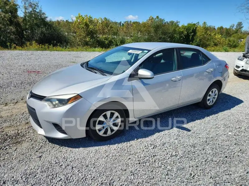 2016 Toyota COROLLA фото