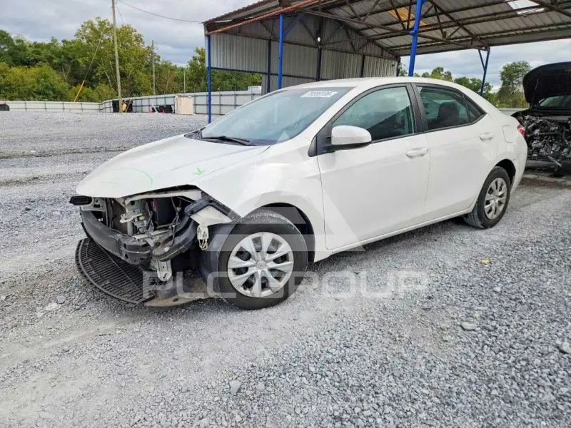 2016 Toyota COROLLA фото