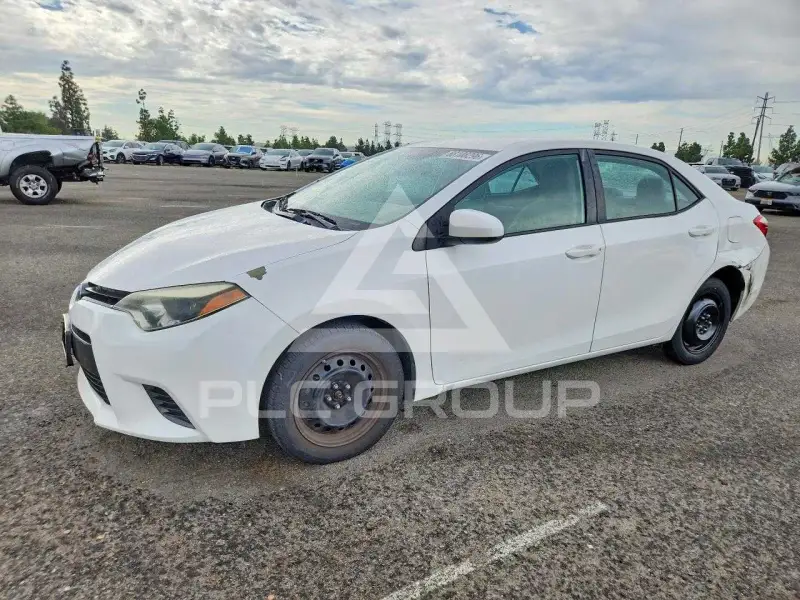 2016 Toyota COROLLA фото