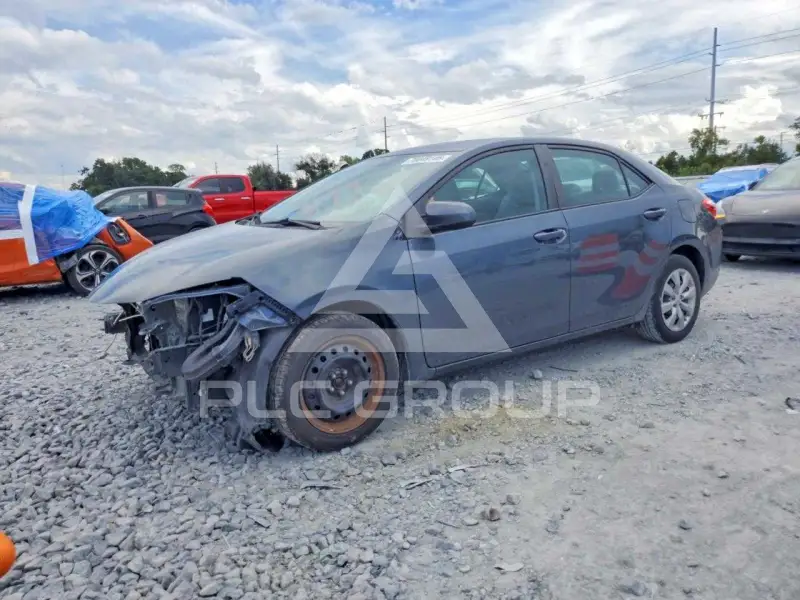 2016 Toyota COROLLA фото