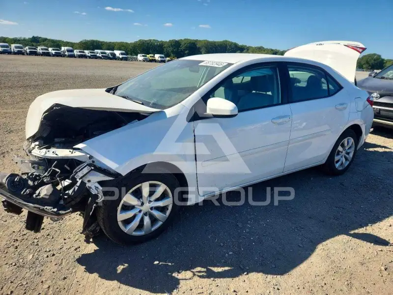 2016 Toyota COROLLA фото