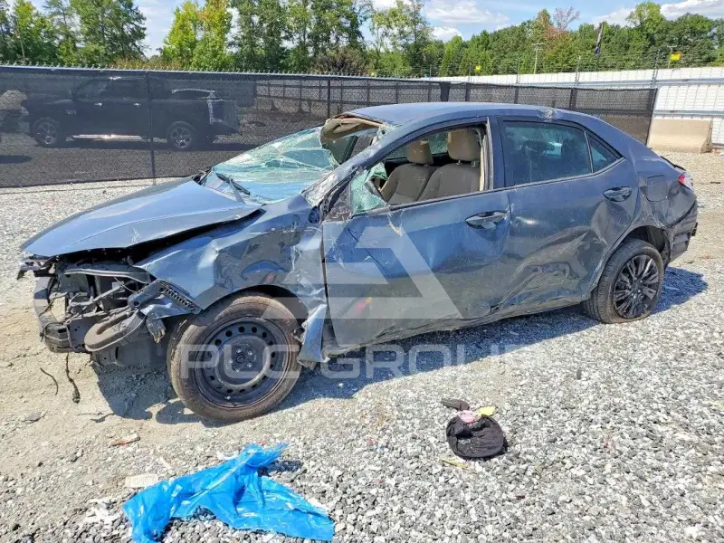 2016 Toyota COROLLA фото