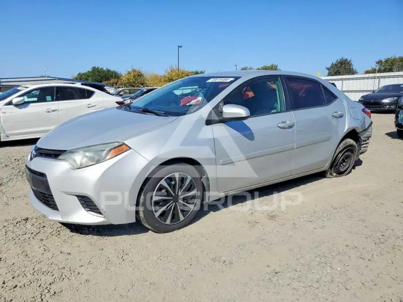 2016 Toyota COROLLA фото