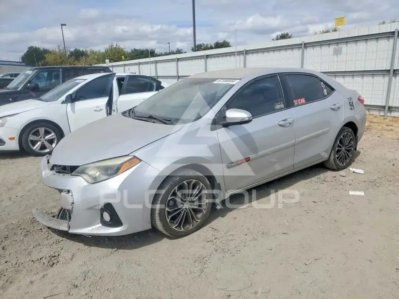 2016 Toyota COROLLA фото