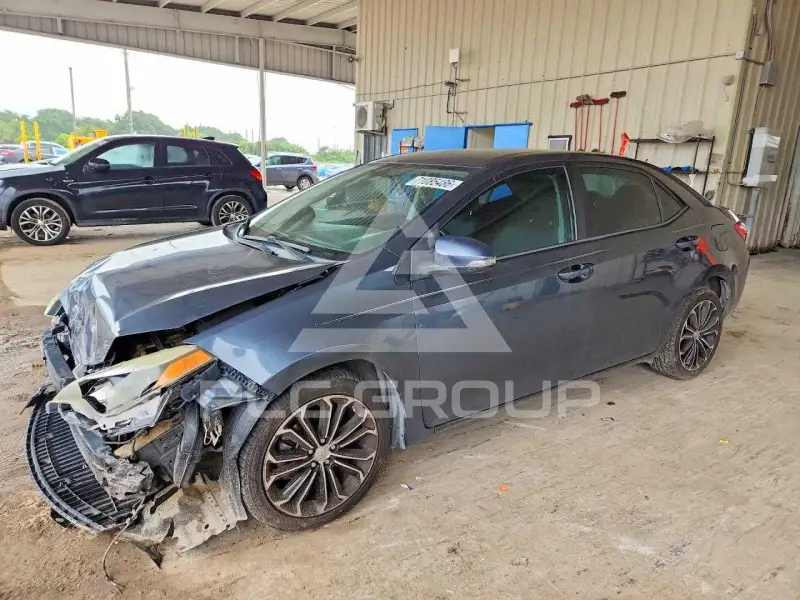 2016 Toyota COROLLA фото