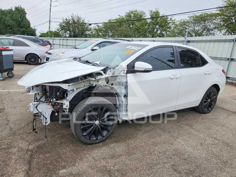 2016 Toyota COROLLA фото