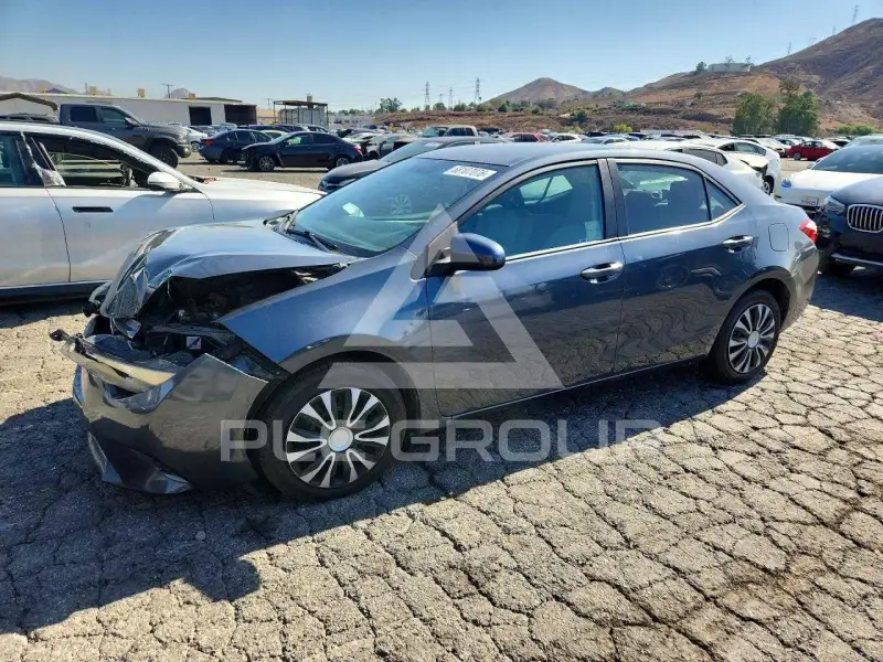 2016 Toyota COROLLA фото