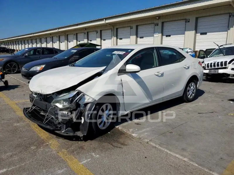 2016 Toyota COROLLA фото