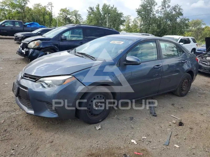 2016 Toyota COROLLA фото