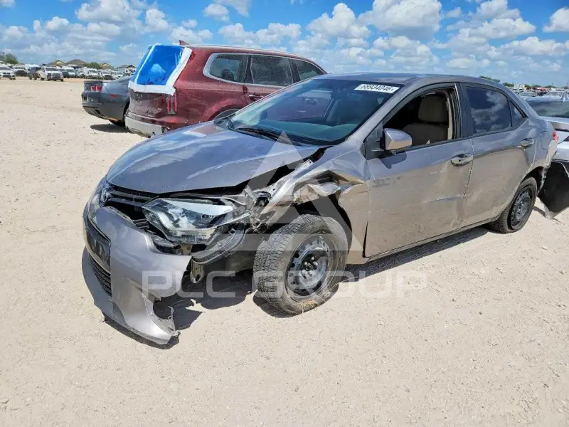 2016 Toyota COROLLA фото