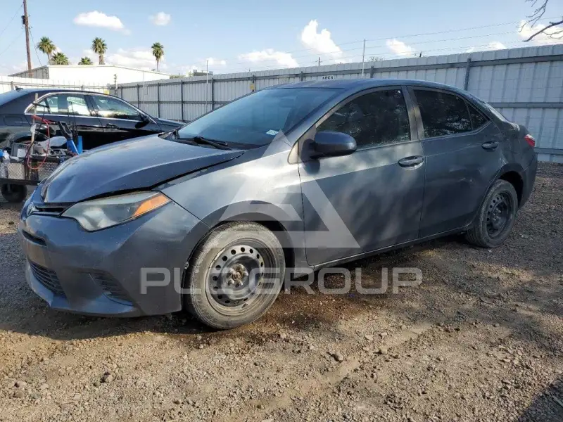 2016 Toyota COROLLA фото