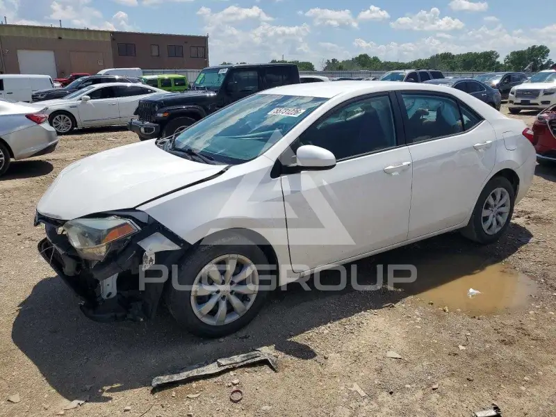 2016 Toyota COROLLA фото