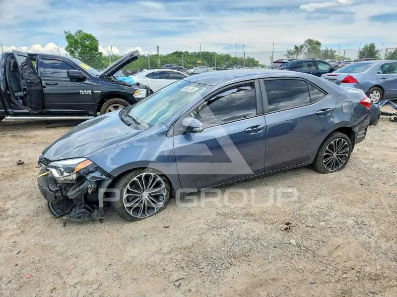 2016 Toyota COROLLA фото