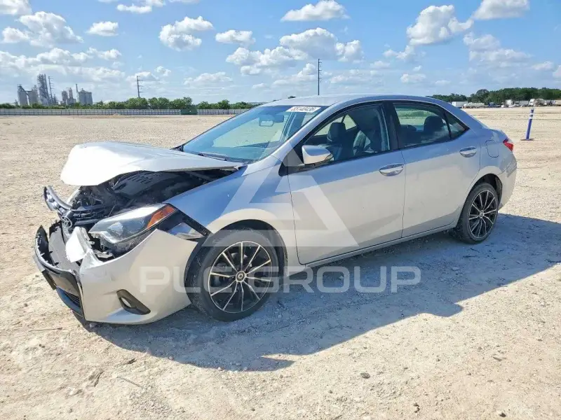 2016 Toyota COROLLA фото