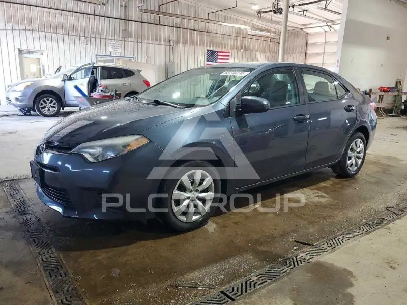 2016 Toyota COROLLA фото