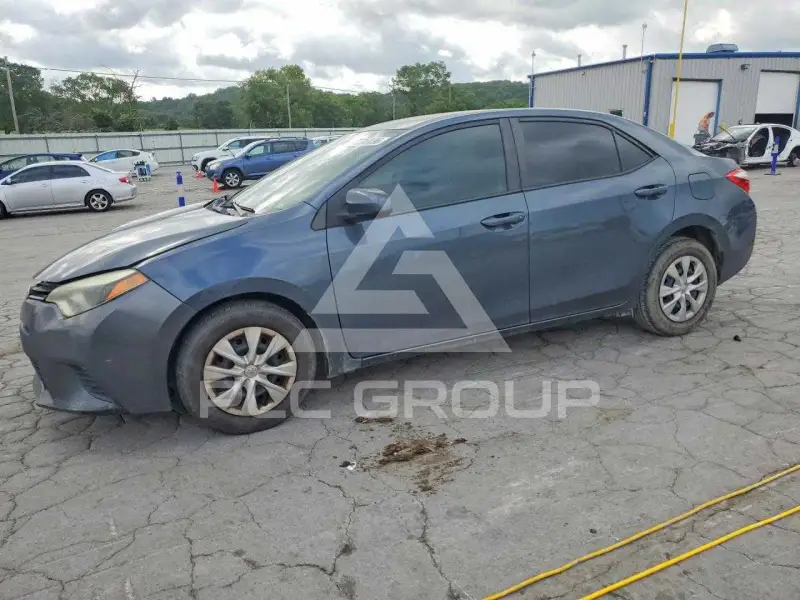 2016 Toyota COROLLA фото