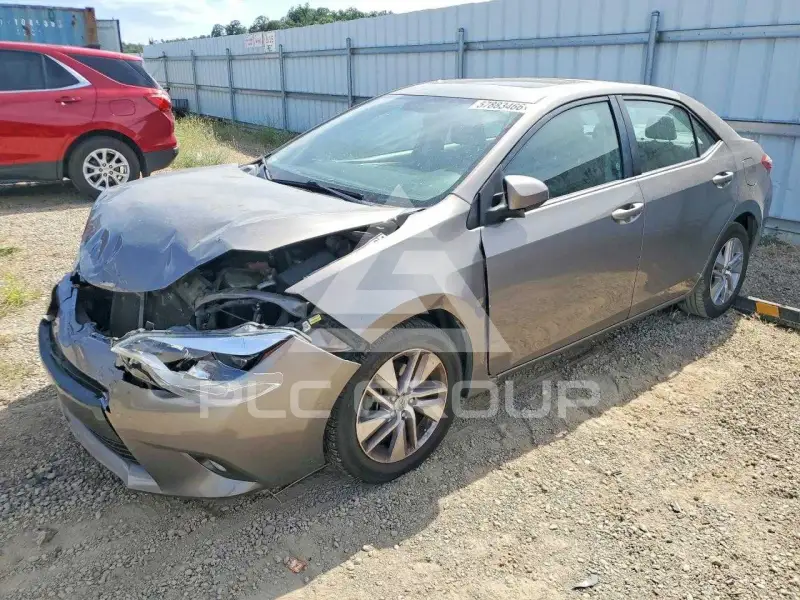 2016 Toyota COROLLA фото