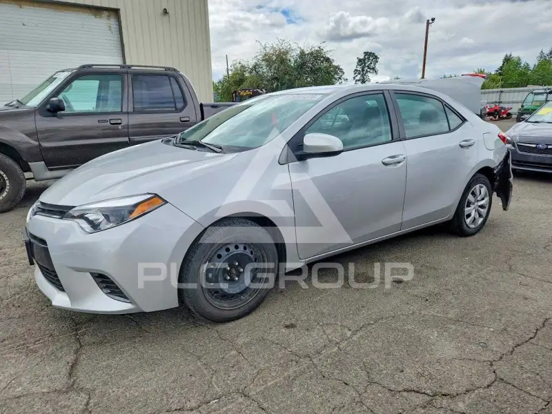 2016 Toyota COROLLA фото
