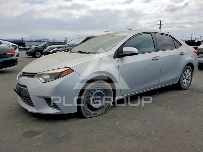 2016 Toyota COROLLA фото