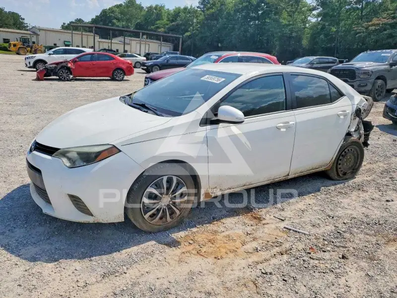 2016 Toyota COROLLA фото