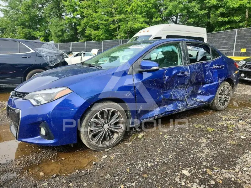 2016 Toyota COROLLA фото