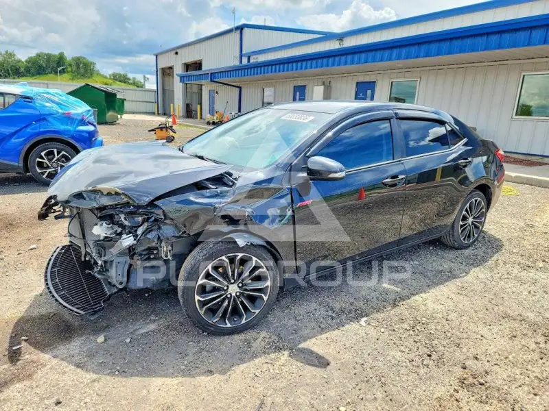 2016 Toyota COROLLA фото