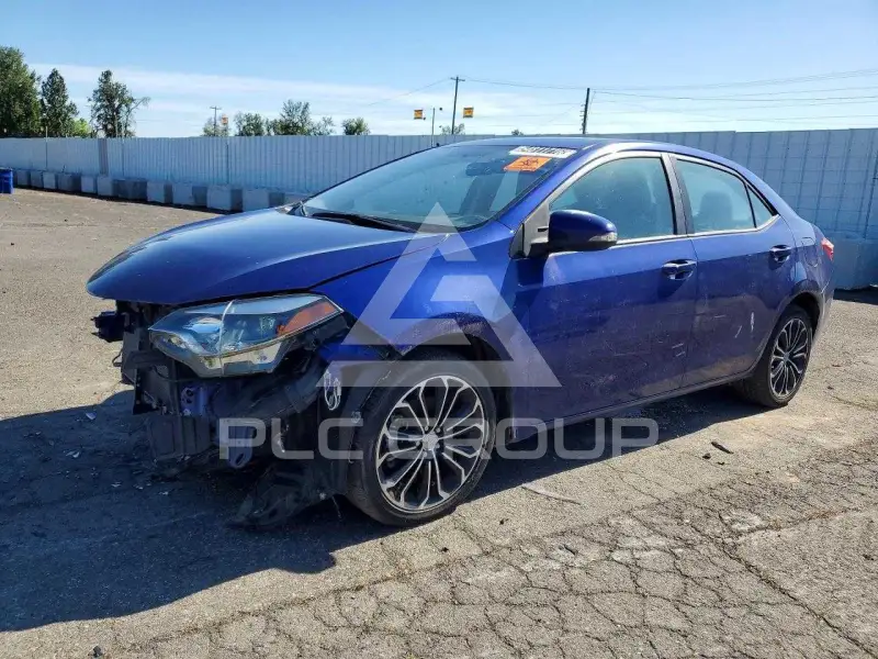 2016 Toyota COROLLA фото