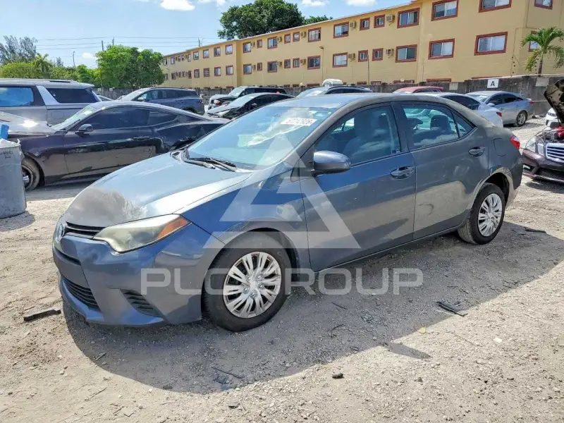 2016 Toyota COROLLA фото