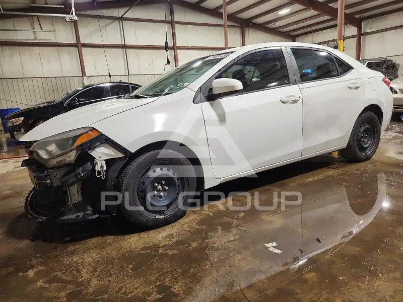 2016 Toyota COROLLA фото