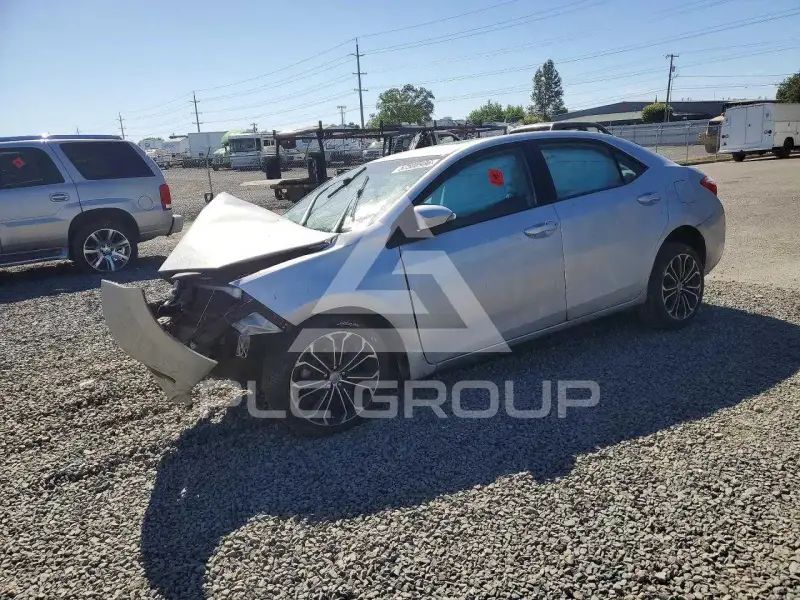 2016 Toyota COROLLA фото