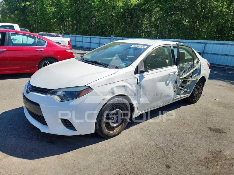 2016 Toyota COROLLA фото
