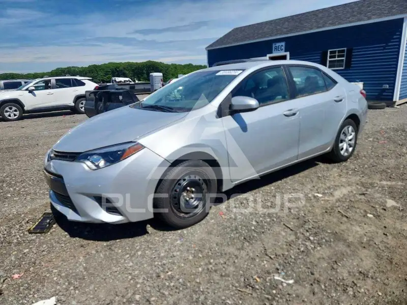 2016 Toyota COROLLA фото